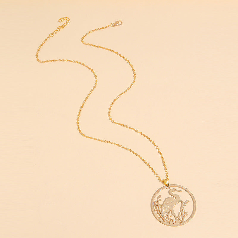 Stylish Round Red-crowned Crane Necklace
